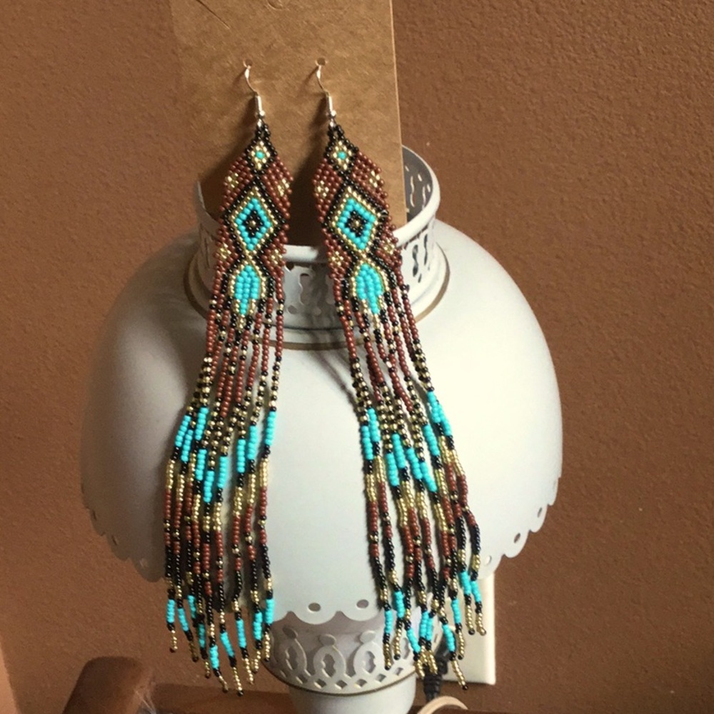 Beaded dangle fringe earrings cowgirl rodeo barrel racing cutting horse show